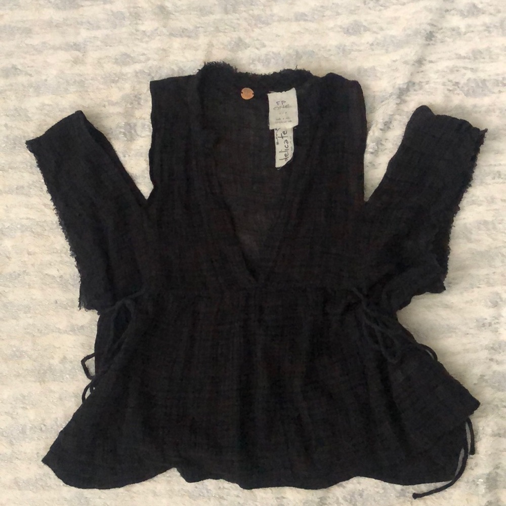 Women’s free people off the shoulder top